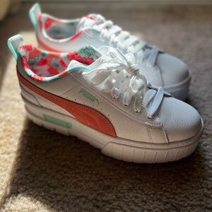 Big Kids/Women Low Top Puma with Platform White/Green/Coral (Flowers) Size 6